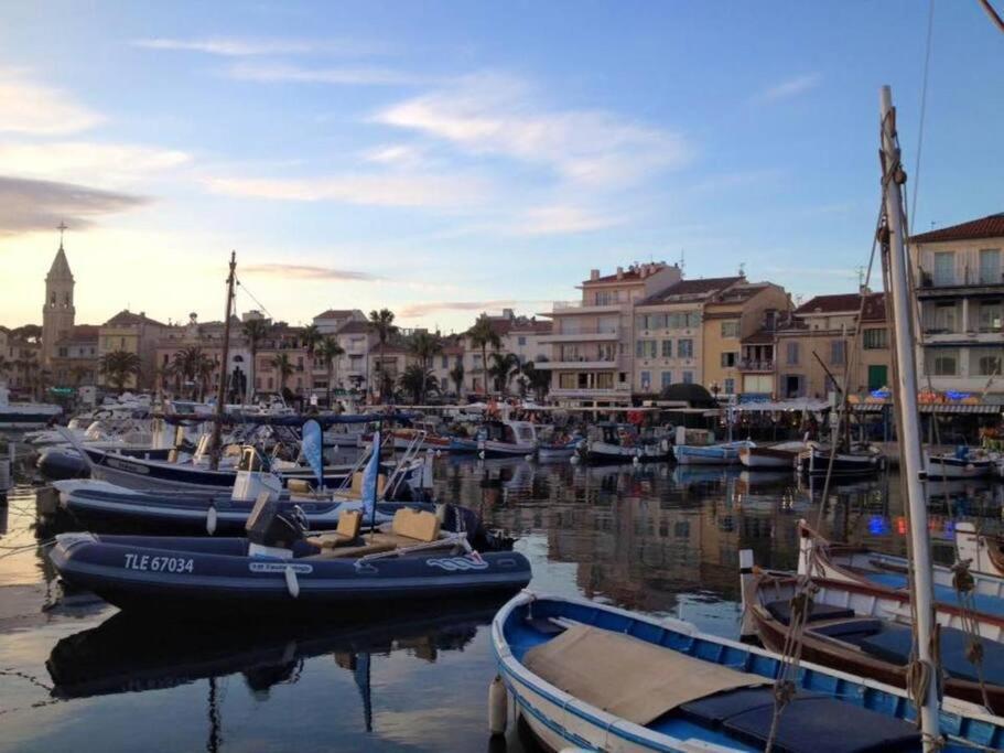 Superbe Appartement En Bord De Mer Bandol Eksteriør billede
